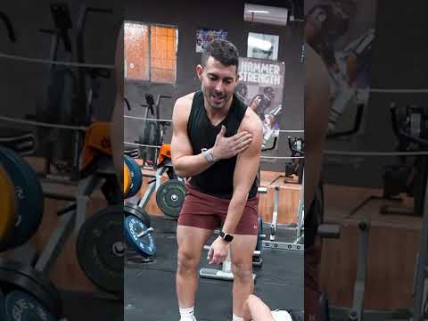 Alumno VS entrenador ? Déjamos en comentarios nuestro próximo reto ?? thumbnail