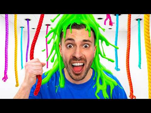 TREK AAN HET JUISTE TOUW OM TE ONTSNAPPEN! (Opgesloten) thumbnail