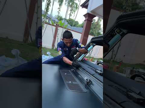 Mercedes AMG G63 Original Windscreen Replacement | Door to Door Service thumbnail