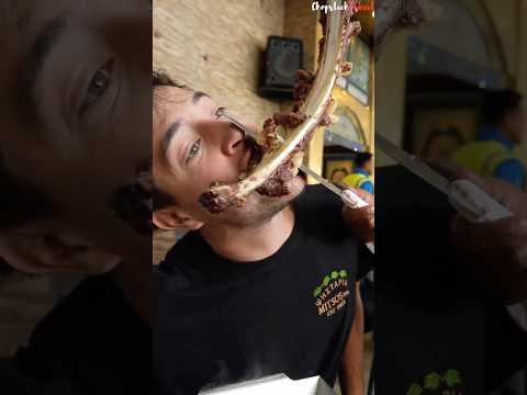 Massive Ethiopian Ribs Cooked for only 5 Second! 🇪🇹 thumbnail