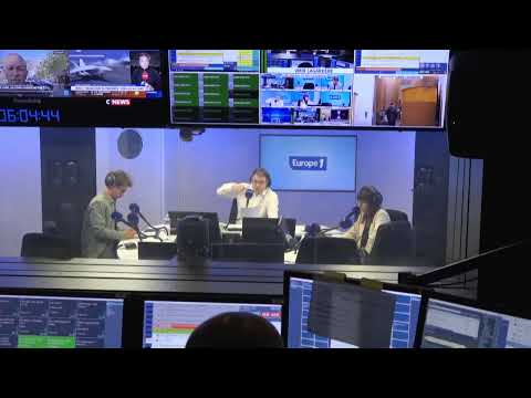 "Même les jambes dans le plâtre, j'y vais" : les fans du PSG en mission pour la finale de LDC thumbnail