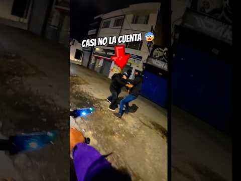 Lo querían robar y me bajé a defenderlo ? #viral #biker #motos #humor #diversion thumbnail