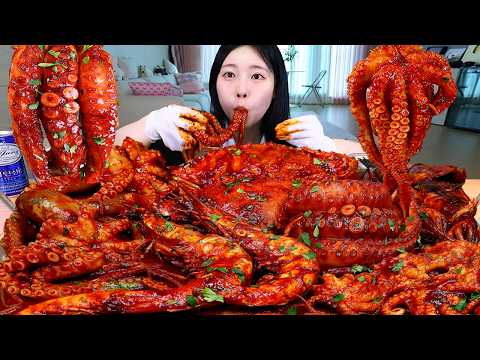 ASMR MUKBANG| 직접 만든 매운 대왕 해물찜 씨푸드 보일 (꽃게, 킹타이거새우, 문어, 전복) 먹방 & 레시피 SEAFOOD BOIL EATING thumbnail