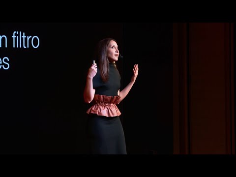 Un emprendimiento creativo exige una estrategia de negocio | María Gabriela Gómez | TEDxBucaramanga thumbnail