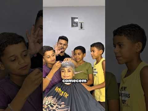 PEDIR AJUDA PRA FAZER LUZES OLHA OQ ACONTECEU ?? #cabelo #barbeariabrasil #humor #cabeloslindo thumbnail