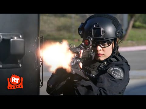 S.W.A.T. -  INSANE Federal Reserve Shootout (S2E18) (3/5) | Movieclips thumbnail