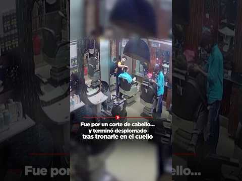 Fue por un corte de cabello… y terminó desplomado tras tronarle en el cuello thumbnail