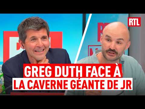 Une caverne géante de JR installée sur le Pont-Neuf à Paris : Greg Duth sur RTL thumbnail