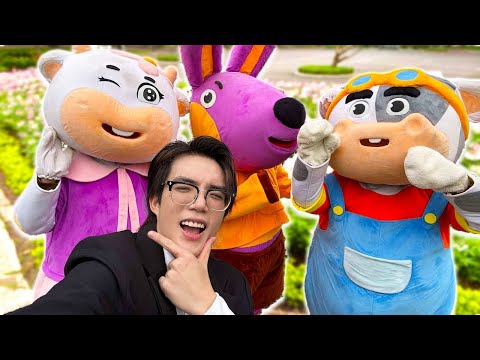 PHONG CẬN BAY RA HÀ NỘI ĐỂ THĂM NHỮNG NGƯỜI BẠN ĐẶC BIỆT NÀY ?! thumbnail
