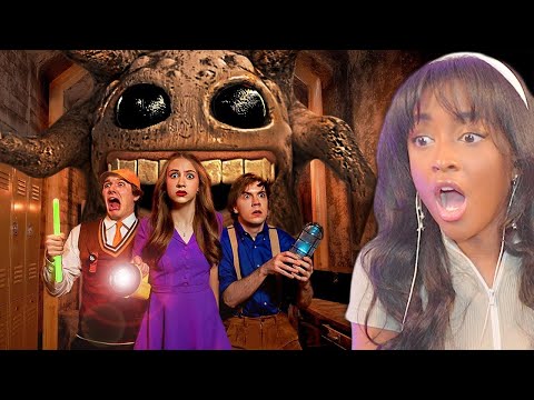 Roblox Doors Floor 2 in real life IS TERRIFYING!! (Reaction) thumbnail