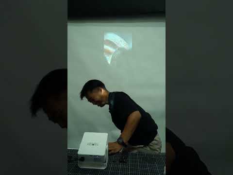 โปรเจคเตอร์จากตต. FUNFOOX ZIRA MINI Projector รองรับ4K thumbnail