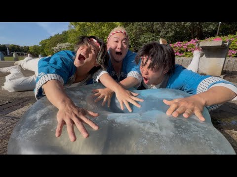 The Ultimate Giant Water Balloon Challenge! 🎈 thumbnail