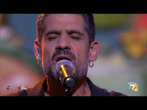 Il regalo di Mannarino a diMartedì, dal suo ultimo disco il brano 'Ciao' thumbnail