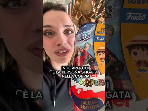APRIAMO LE UOVA DI PASQUA😂 thumbnail