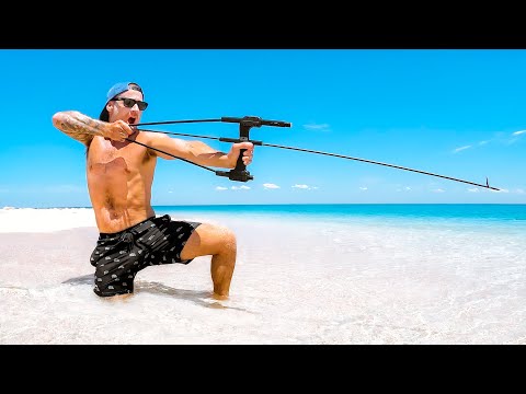 Island Survival With Underwater Bow And Arrow thumbnail