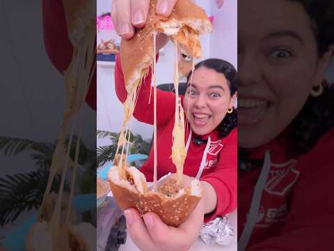اكلت برجر مسلوق🍔😱🔥 thumbnail