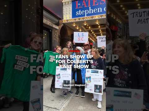 Fans show up for Colbert's last show thumbnail
