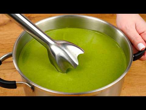 This leek and spinach soup is a real treat for your stomach! A healthy vegetable soup recipe. thumbnail