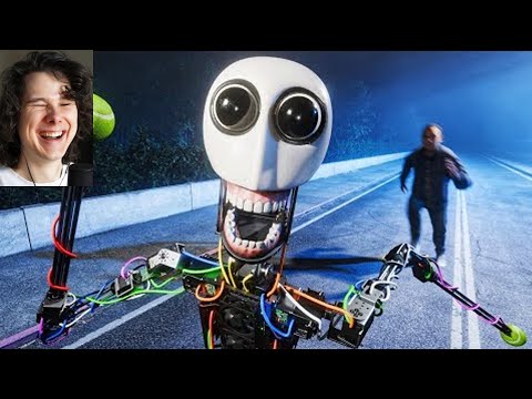 ЕГО ОСОЗНАННЫЙ РОБОТ В РЕАЛЬНОЙ ЖИЗНИ СБЕЖАЛ!!! thumbnail