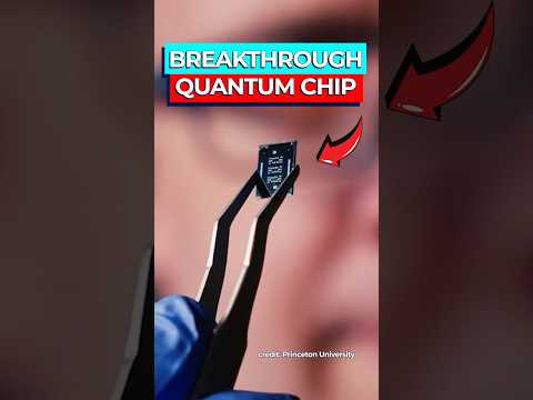 This Tiny Chip Could Make Google's Quantum Computer 1,000× Better thumbnail