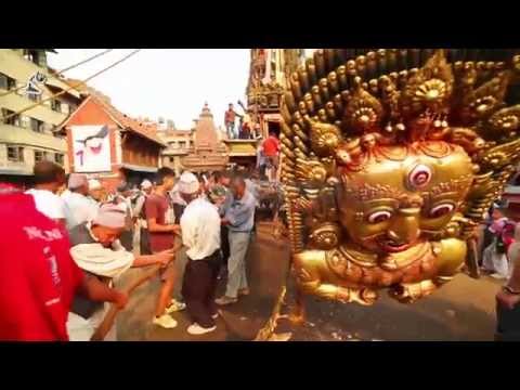 Nepal Kathmandu: Towering chariot for rain god festival thumbnail