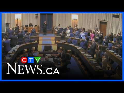 Manitoba MLAs pull all-nighter thumbnail