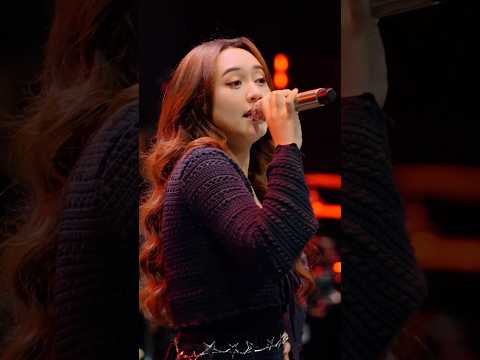 Mulut kumat kemot matanya melotot Lihat body semok pikiranmu jorok HAPPY ASMARA - KEONG RACUN thumbnail