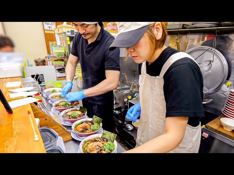 【大阪】１５席で２６０杯を売る鉄人夫婦！大阪日本橋の行列ラーメン屋に密着！ thumbnail
