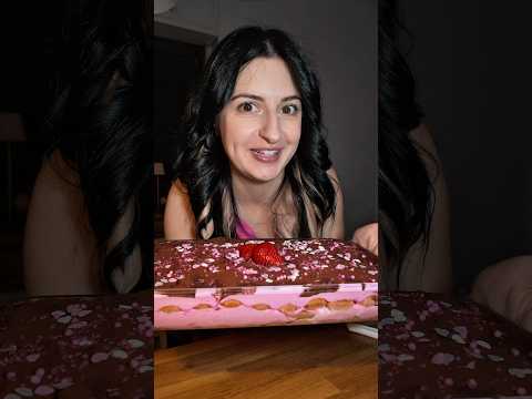 PREPARIAMO IL TIRAMISÙ ROSA 🩷 thumbnail