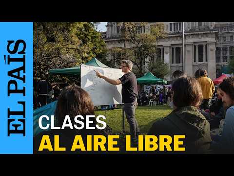 ARGENTINOS exigen que MILEI revierta los recortes a las universidades | EL PAÍS thumbnail