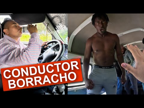 Manejando borracho una Combi  (BROMA) thumbnail
