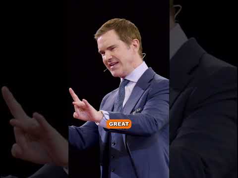 "Are you going to make us do your job all night?!" #jimmycarr #crowdwork #hecklers #standupcomedy thumbnail