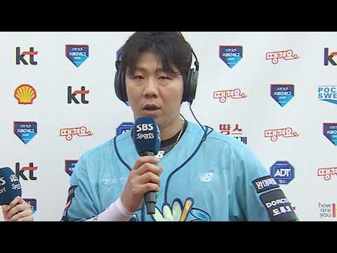 "강심장 비결?" 대타로 역전 끝내기 치고도 너무 담담했던 이정훈 | 인터뷰 | 2026 KBO리그 (26.05.17) thumbnail