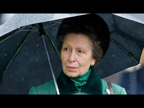 Princess Anne faces crucial decision over lending tiara from her personal collection thumbnail