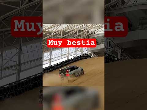 ESTA BESTIA CHINA ATACA LA DUNA ARTIFICIAL MÁS ALTA DEL MUNDO +1000 CV (SUENA MAL) thumbnail
