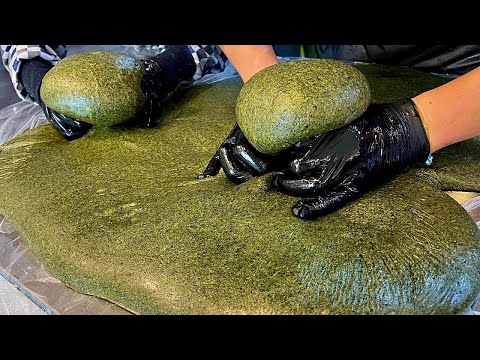 만들자마자 전부 품절! 쉴 새 없이 떡만 뽑아내는 한국 인기 떡집 BEST 4 | 4 Popular Korean Signature Rice Cake Making thumbnail