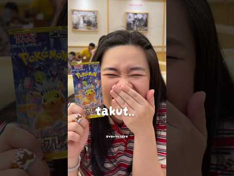 KARTU POKEMON PALING MAHAL KITA! #piuwfamily #familyvlog #pokemon #pokemoncards #pokemontcg thumbnail