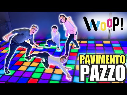 GIOCHIAMO SUL PAVIMENTO INTERATTIVO COLORATO: Pixel Parco Giochi Woop! thumbnail