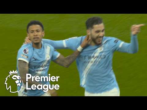 Savinho makes it 3-0 for Manchester City against Crystal Palace | Pro Football Talk | NFL on NBC thumbnail