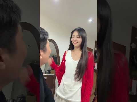 你看她也招架不住 thumbnail