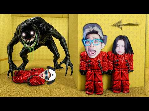 KITA KABUR DAN TERJEBAK DI BECKROOM ANEH BANYAK ANOMALI HANYA 1 ORANG SELAMAT DI ROBLOX!!! thumbnail