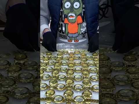 Залил РОЛЕКСЫ похожие на настоящие эпоксидной смолой! 😱 Что получилось? thumbnail