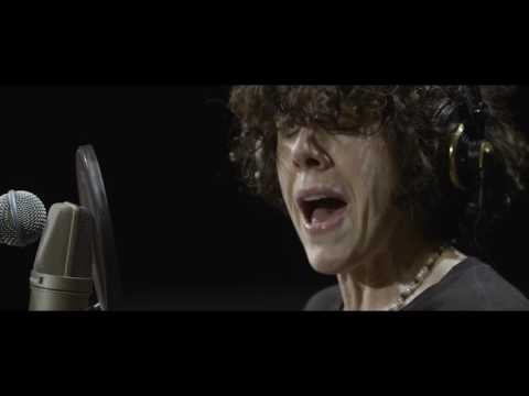 LP – Into The Wild (live session) thumbnail