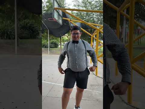 Ramiro dando clases de zumba🤣🤣🤣#humor #comediafamiliar #ramiro thumbnail