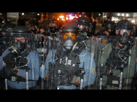 Decretan toque de queda en Nueva Jersey tras días de protestas contra el ICE - laSexta Noticias thumbnail