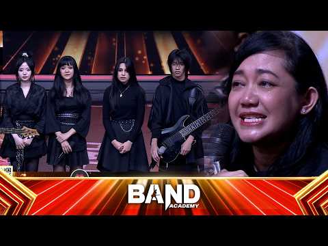 Banyak Dukungan Semangat Dari Orangtua Hingga Semuanya Untuk Aisyah | Band Academy thumbnail