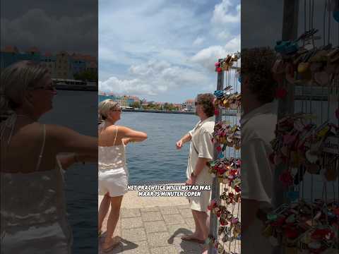 Met z’n viertjes op vakantie naar Curaçao! ??☀️ thumbnail