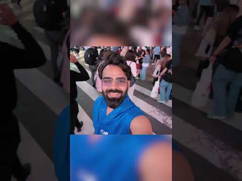 Hum Gaye Famous Shibuya Street ?#lakhneet #neetubisht #lakhneetvlogs thumbnail