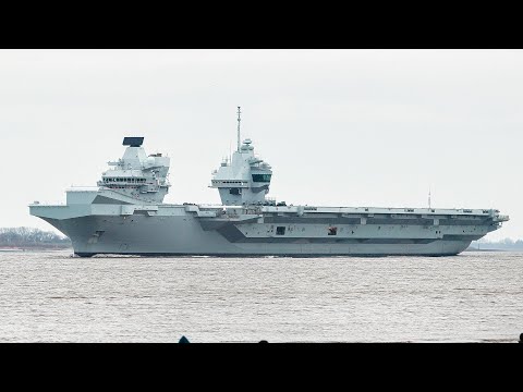 Aircraft Carrier HSM Queen Elizabeth leaves Hamburg thumbnail