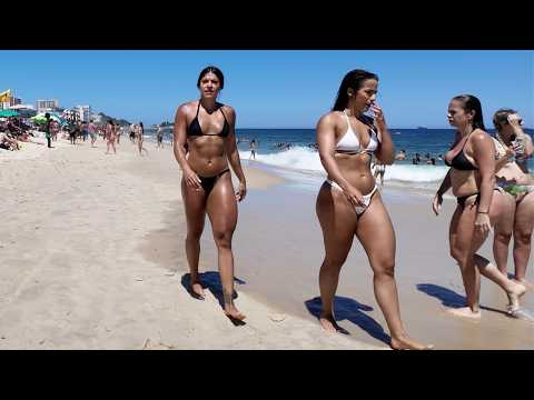 🇧🇷 A Beautiful Morning at Leblon Beach Brazil thumbnail